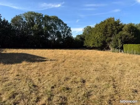 terrain 1 290 m² saint victor de chretienville