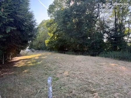 terrain 2 350 m² saint victor de chretienville