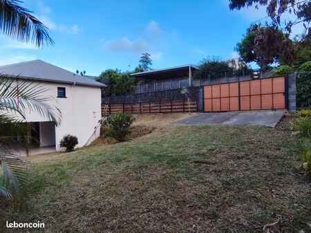 villa de standing dans une résidence calme
