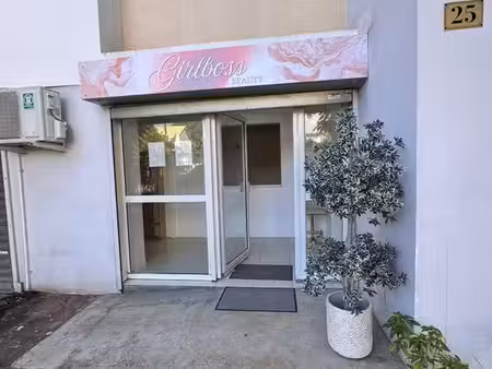 local commercial à louer dans