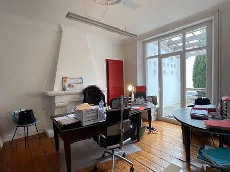 bureaux 260 m² saint brieuc