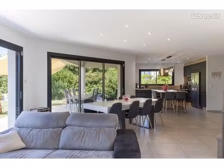 maison 5 pièces 80 m²