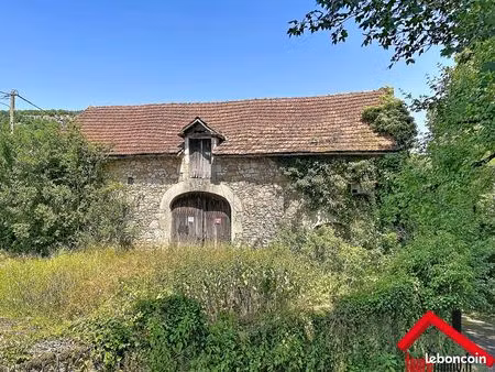 grange 1 pièce 95 m²
