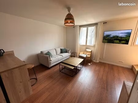 duplex - 2 chambres - coeur de ville d'avray