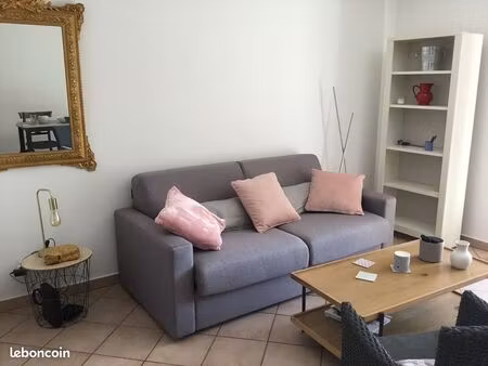 location t2 à fréjus