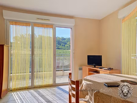 appartement t2 de 43 m2 avec grande terrasse et garage rés