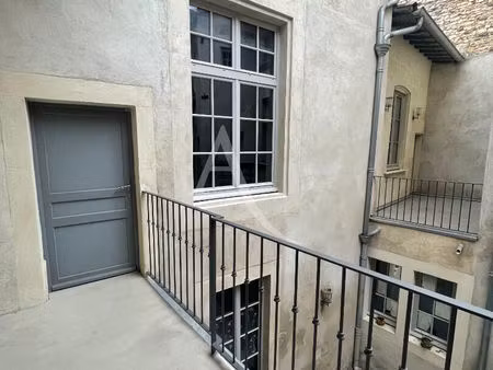 appartement nîmes 4 pièces 94.01 m2