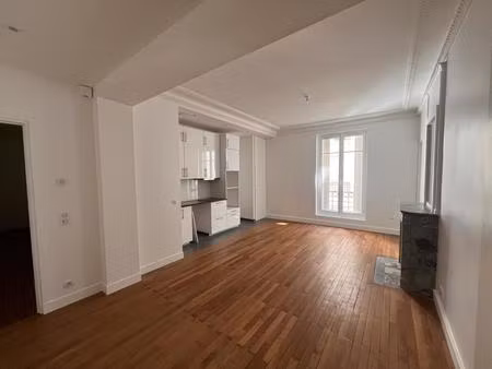 superbe 4 pieces de 95m² refait a neuf - bail civil