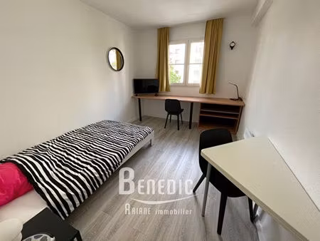 joli studio meuble renove a neuf secteur artem