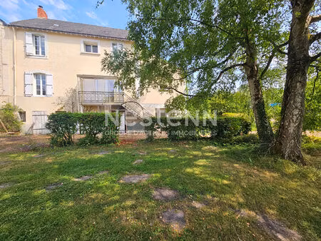 maison de maître familiale avec 5 chambres  dépendances et plus de 5 000 m² de terrain à b