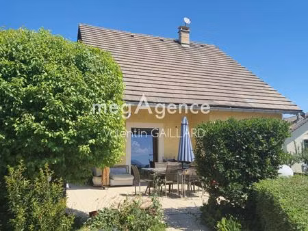 maison familiale 4 chambres de 135 m2 à la mure - garage - 570 m2 de terrain - vue dégagée