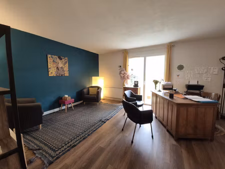 a vendre - appartement duplex- sable sur sarthe