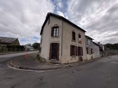 maison de bourg à saint-sulpice-laurière