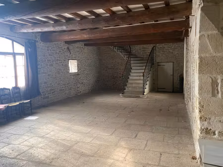 beau mas en pierre a rénover de 370m2