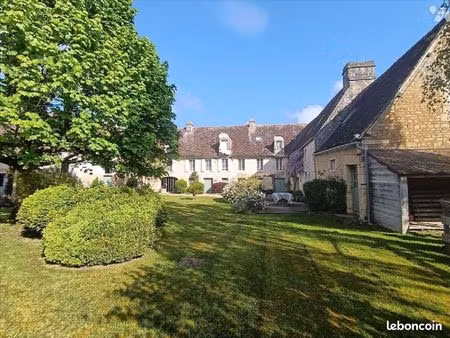 maison 10 pièces 340 m²