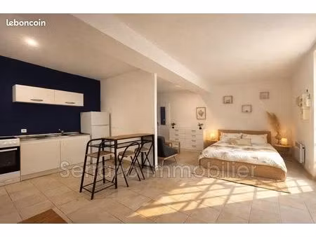 studio 1 pièce 34 m²