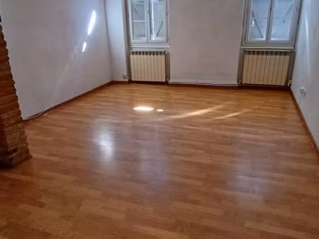 appartement t4 duplex 82m2 – gimont centre