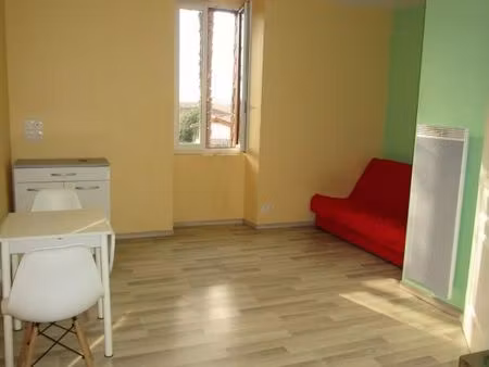 studio 1 pièce 20 m²