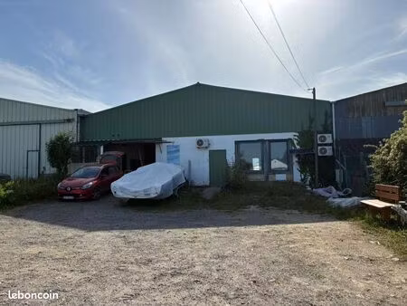 hangar  locaux  ateliers  stockage
