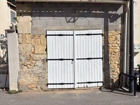 local de stockage 13m2 centre aubord