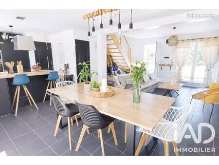 chalet 4 pièces 101 m²