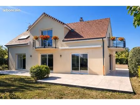maison 7 pièces 197 m²  fontaine-les-dijon