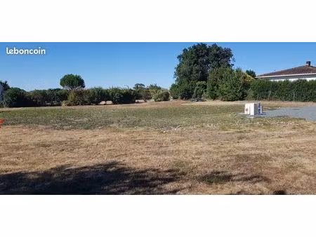 terrain. particulier de 501 m2 à■ saint- nazaire