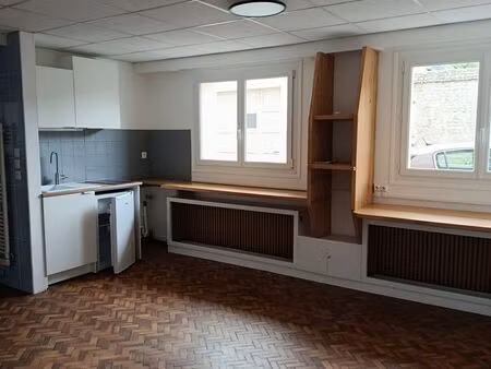 studio 25 m²