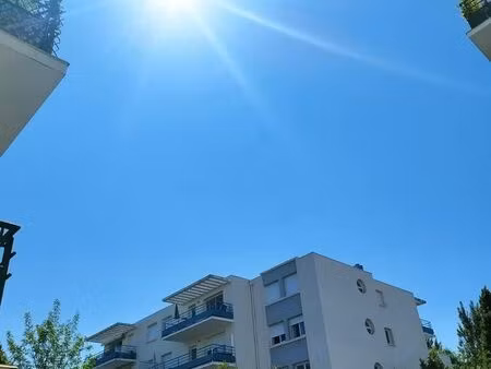 a vendre t2 à royan
