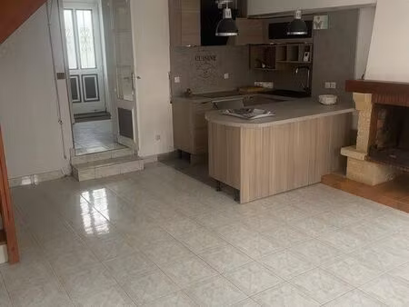 maison avec cour privée