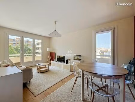 appartement 3 pièces 57 m²