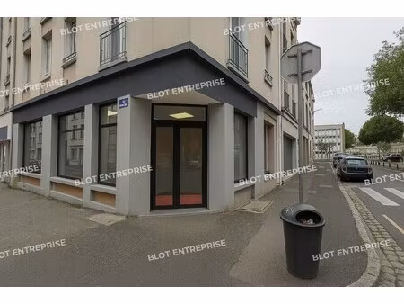 vente bureaux 73 m²