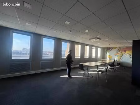 bureaux 350 m² montreuil