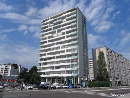 parking 10 m² besancon