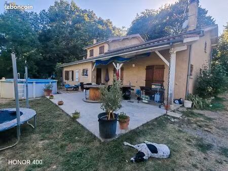 maison de 195 m2