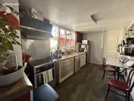 ensemble immobilier rénové | local commercial 315 m² | maison attenante