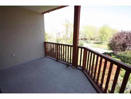 location appartement 3 pièces 71.7 m² à le plessis-robinson (92350)  1 665 €