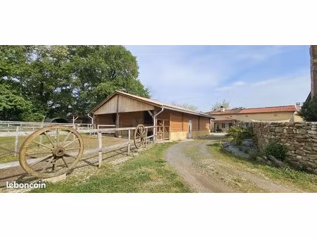 propriété 5 pièces 120 m²
