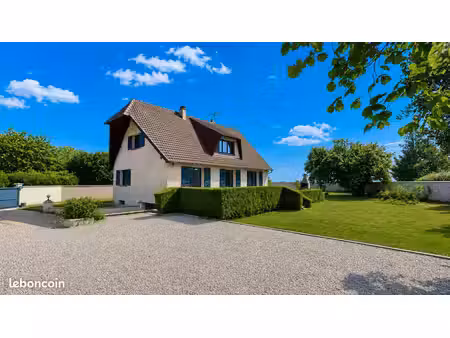 maison 5 pièces 137 m²