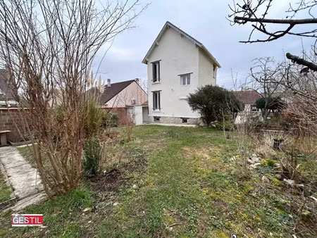 location maison 4 pièces 77.56 m² à pontoise (95000)  1 600 €