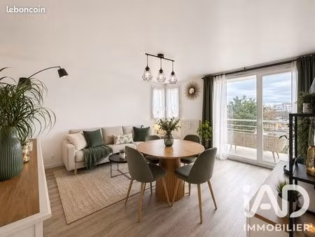 appartement 4 pièces 77 m²