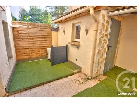 maison 2 pièces 52 m²