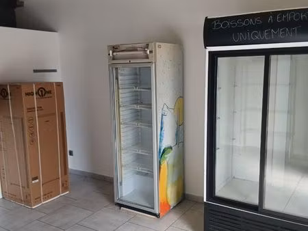 2 locaux commerciaux a louer