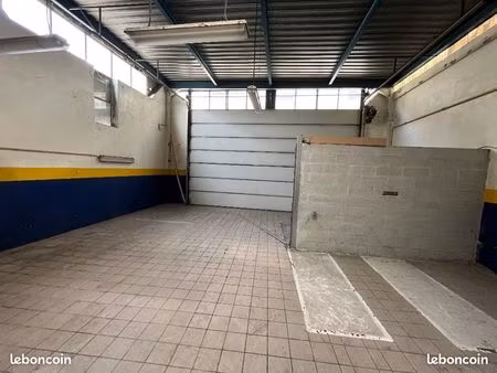 local commercial de 135 m² - avenue victor hugo