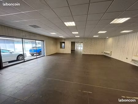 local commercial de 383 m² - avenue victor hugo