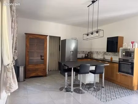 maison pleine de charme avec jardin  terrasse et dépendances