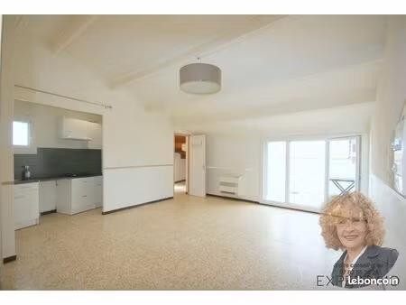 appartement 2 pièces 64 m²
