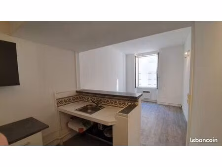 t2 31 m2 - rue pierre julien