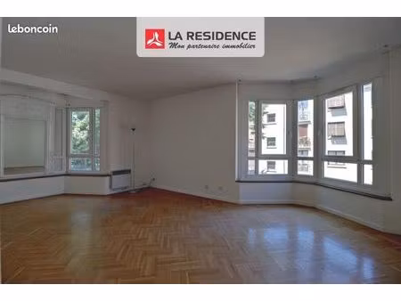 appartement 4 pièces 79 m²