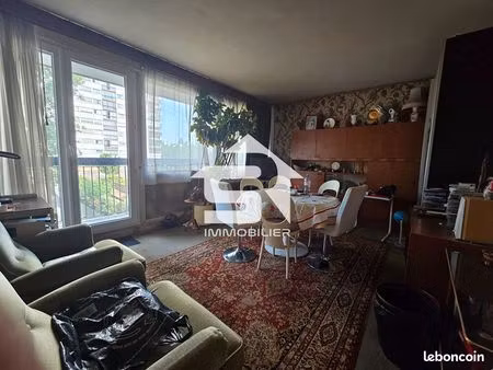 appartement 4 pièces 77 m²